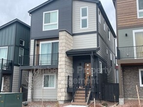 Building Photo - 7359 Hunter Jumper Dr