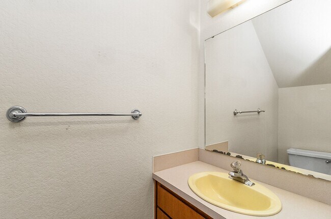 Building Photo - 4823 80th St NE