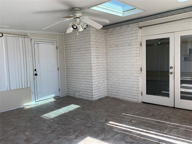 Building Photo - 1816 Post Oak Ln