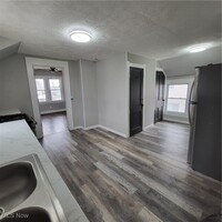 Building Photo - 1309 Buhrer Ave