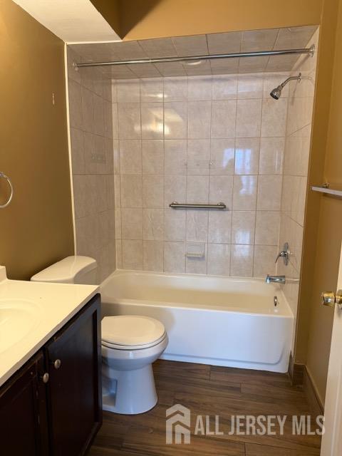 Building Photo - 513 Waterford Dr