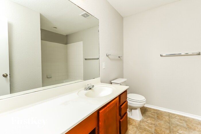 Building Photo - 8876 Staghorn Ml