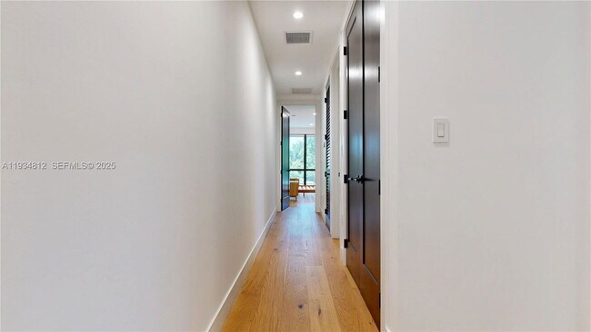 Building Photo - 353 NW 50th St