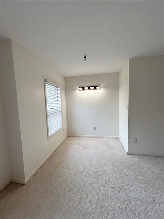 Building Photo - 5665 Carruth Lake Dr