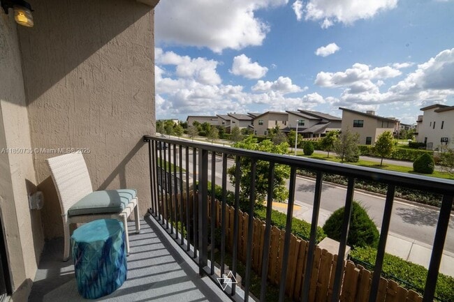 Building Photo - NW 104th Avenue 21, Doral, FL 33178