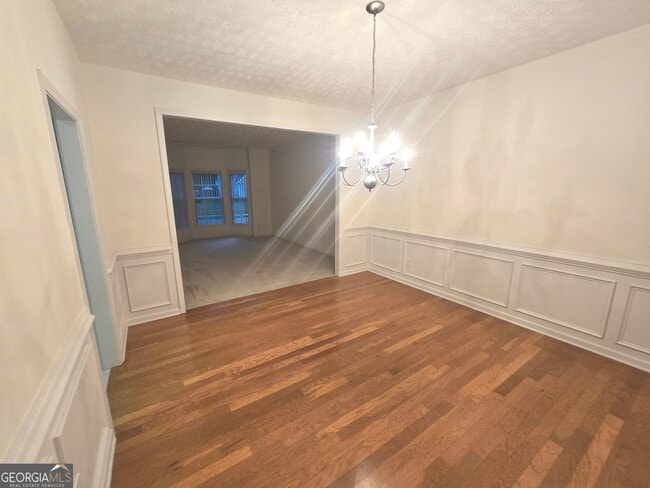 Building Photo - 3490 Southpointe Hill Dr NE