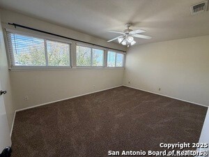 Building Photo - 1236 E Live Oak Rd