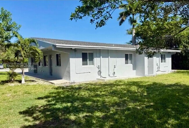 Building Photo - 22210 SW 116th Ave