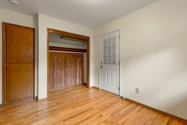 Building Photo - 3930 N Kilpatrick St