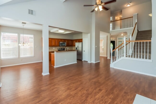 Building Photo - 14115 Ivy Bluff Ct