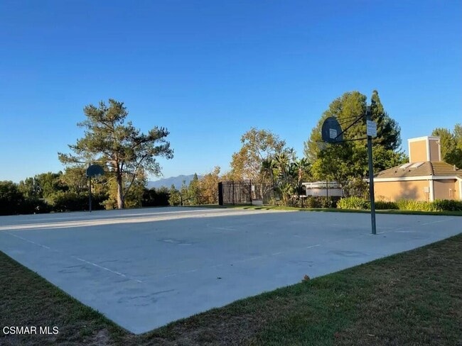 Building Photo - 2449 Ridgebrook Pl