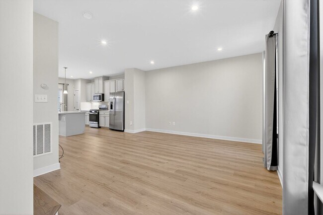 Building Photo - Baker Farm Beauty - Showings TBD