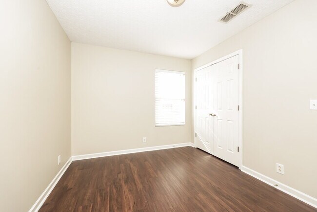 Building Photo - 2722 Apostle Ln