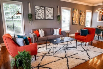 Building Photo - Room in House on ACC Blvd