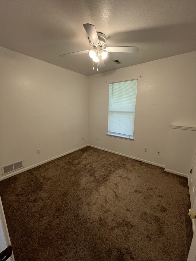 Building Photo - 509 Zoll St
