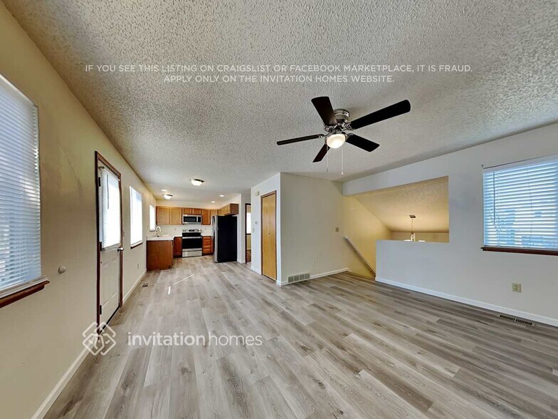 Building Photo - 3255 Richmond Dr