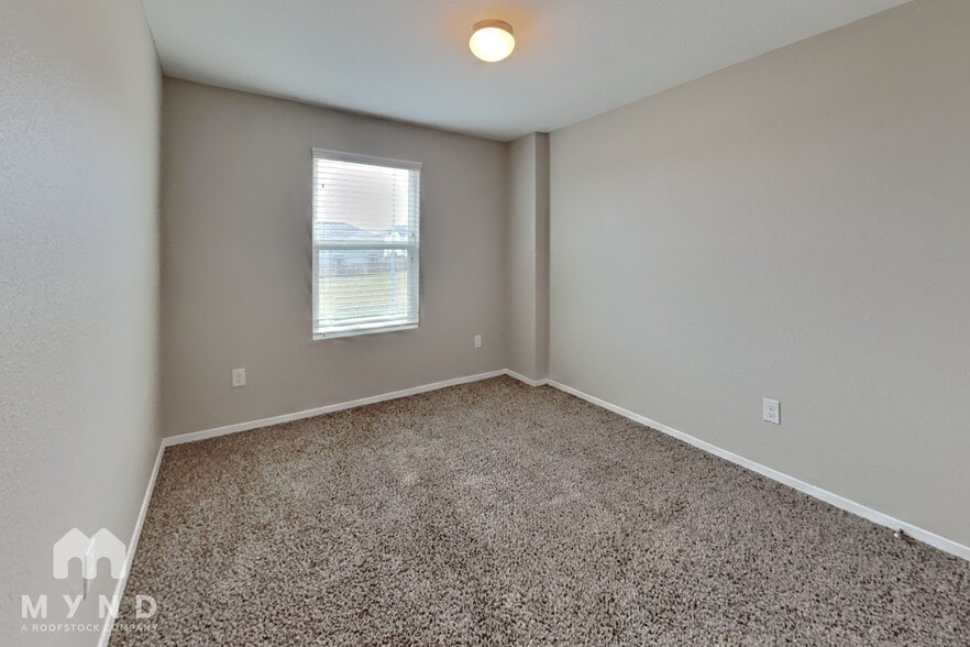 Building Photo - 9539 Apple Ridge Ln
