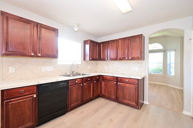 Building Photo - 3111 Myrtle Ranch Dr