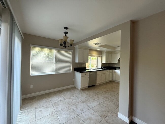 Building Photo - White Picket Fence Home in Irvine
