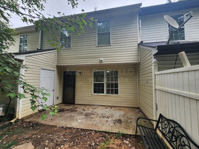 Building Photo - 3752 Waldrop Ln