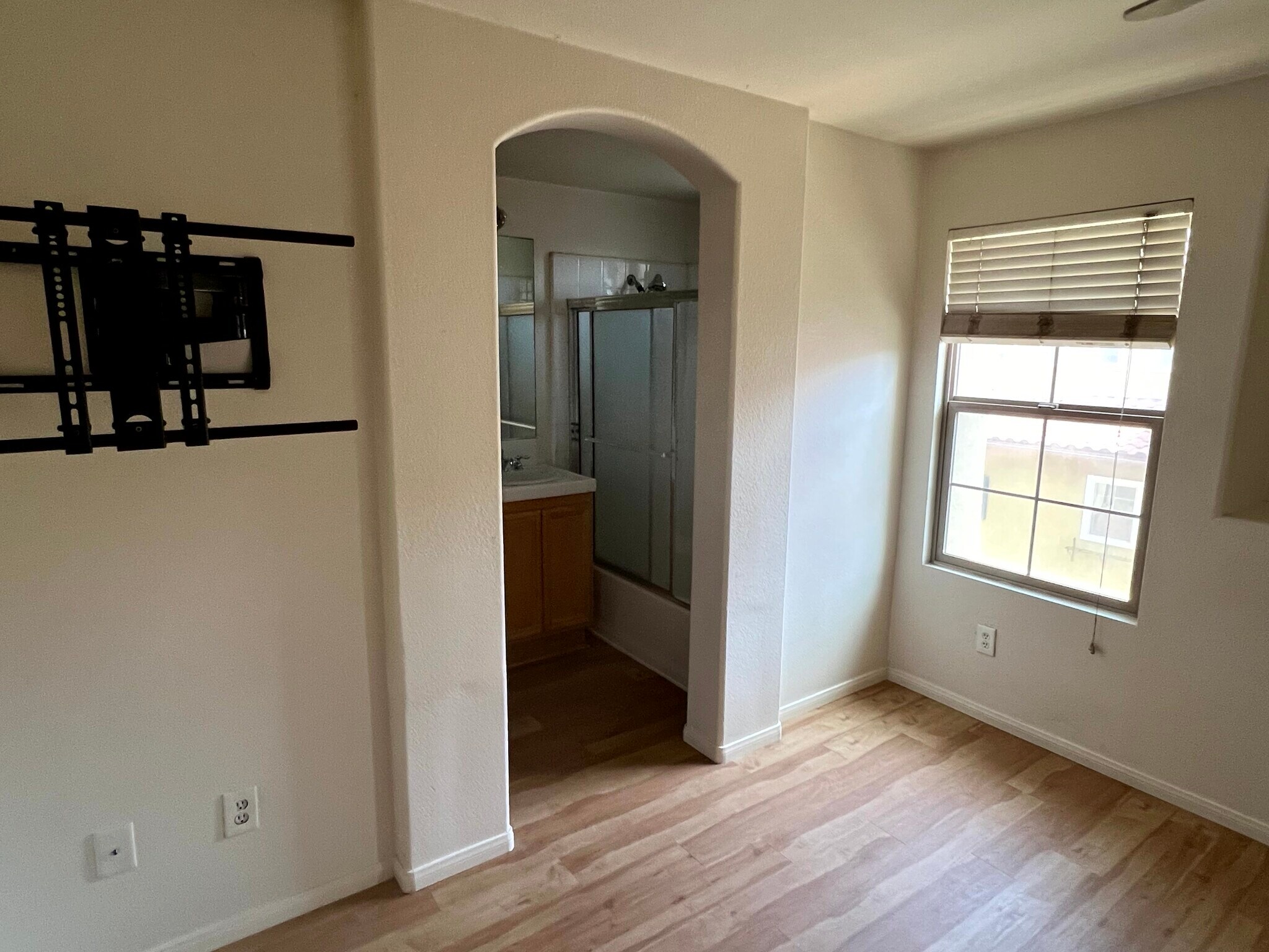 Building Photo - 1840 Spring Straw Ln