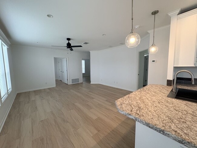 Building Photo - 1646 Voyager Dr