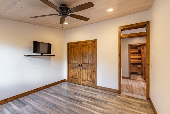 Building Photo - Ranch home in Kamas