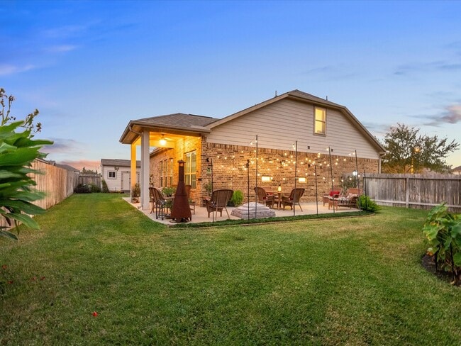 Building Photo - 6303 Wood Creek Ln