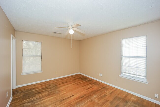 Building Photo - 6269 Valdez Dr