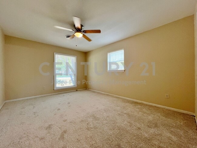 Building Photo - Spacious 2-Story 4/2/2 in Ft. Worth For Rent!
