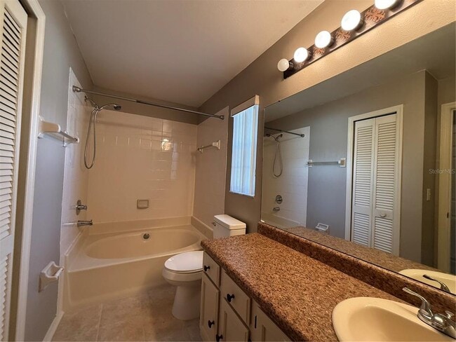 Building Photo - 2201 Fletchers Point Cir