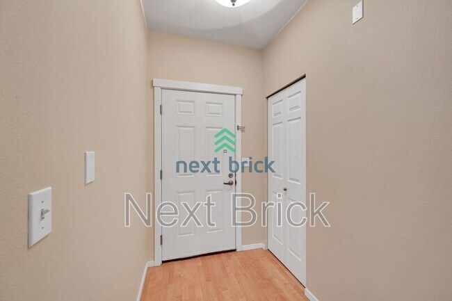 Building Photo - 107 164th St SE