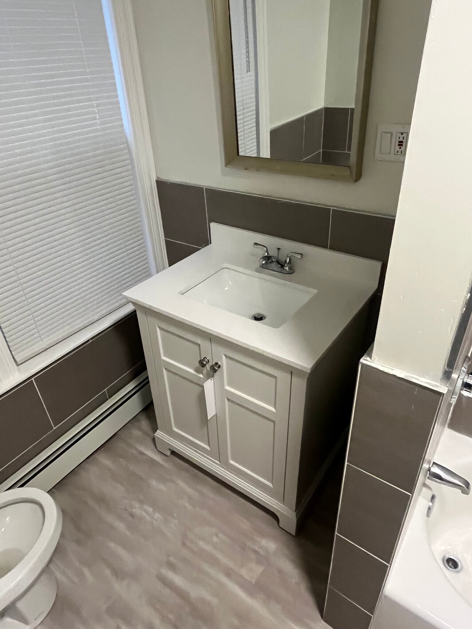 Building Photo - 17 Norwell St