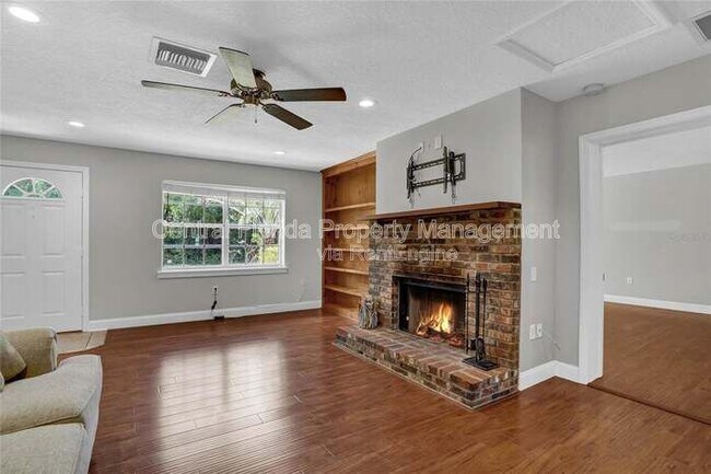 Building Photo - 7917 Carolina Ln