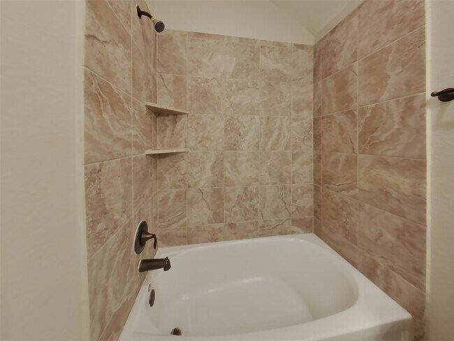 Building Photo - 3219 Breeze Bluff Way