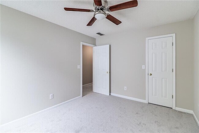 Building Photo - 11745 Bentham Ct