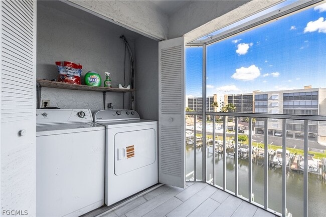 Building Photo - 4511 Bay Beach Ln