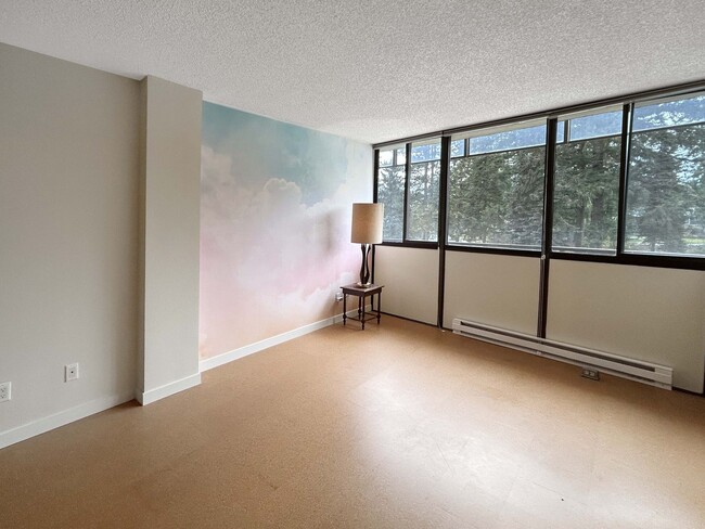 Building Photo - Capitol Lake Towers Condo (#201)