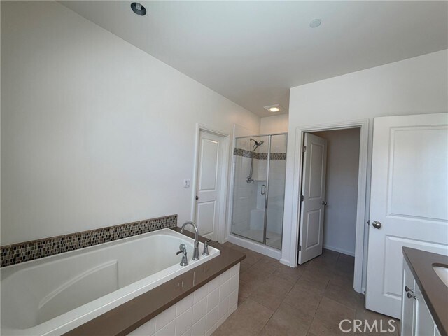 Building Photo - 209 Rodeo