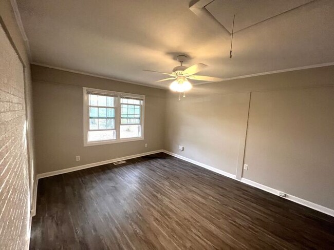 Building Photo - Channel Haven WATER access community 3BR/D...