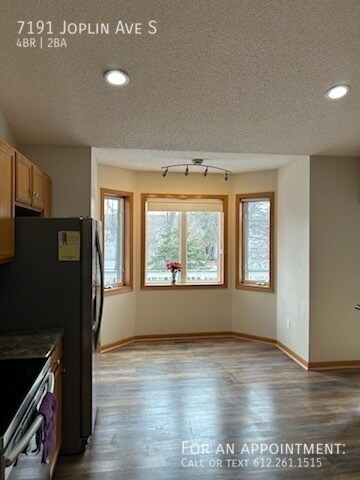 Building Photo - 7191 Joplin Ave S