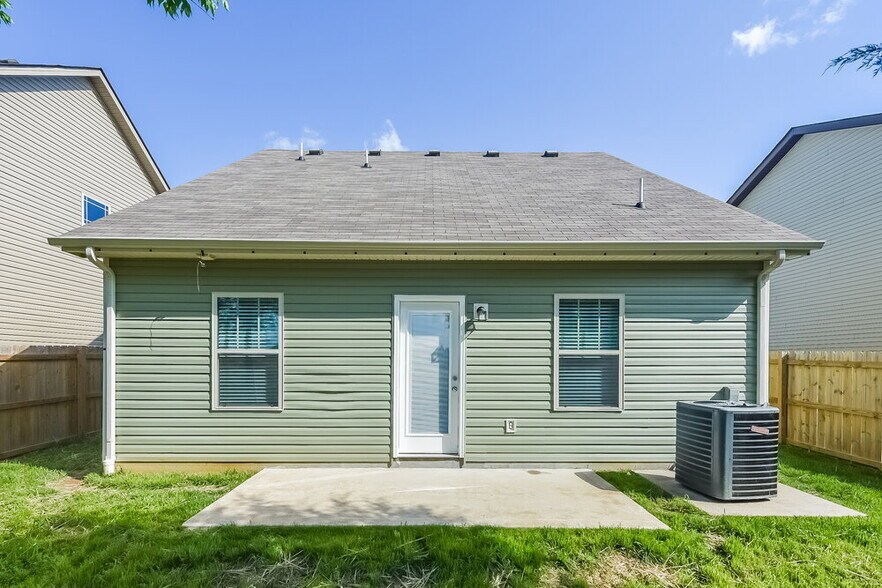 Building Photo - 1854 Warmingfield Dr