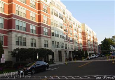 Building Photo - 300 Mamaroneck Ave