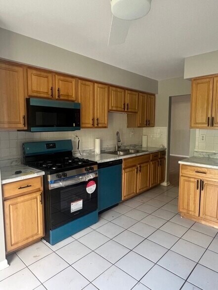 Building Photo - 31 Washington Blvd