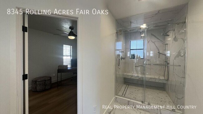 Building Photo - 8345 Rolling Acres Trail