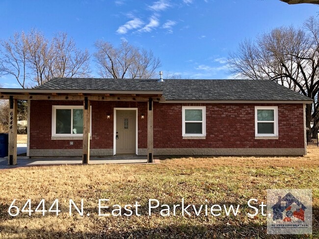 Building Photo - 6444 N East Park View St