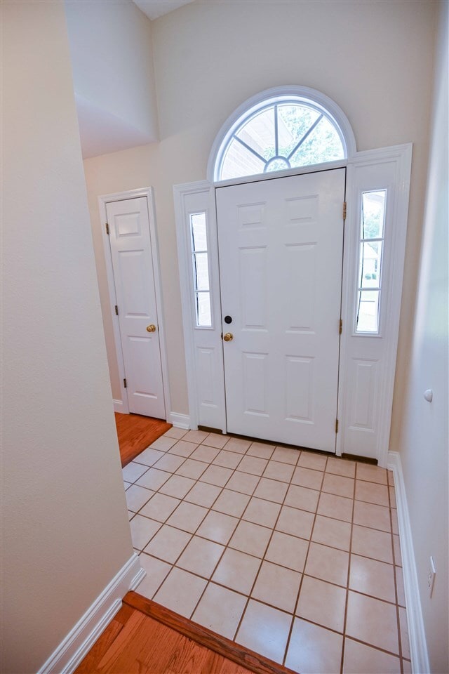 Building Photo - 5344 Tewkesbury Trce