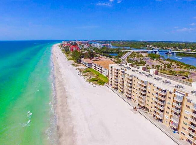 Building Photo - 18650 Gulf Blvd