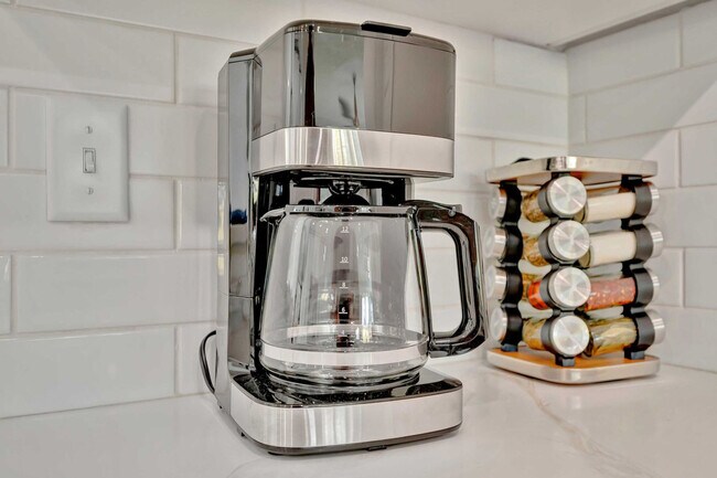 Building Photo - 3396 Minnow Creek Dr