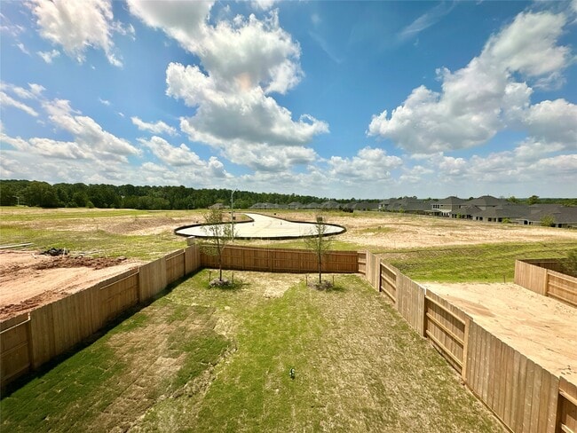 Building Photo - 12176 Ridge Top Dr